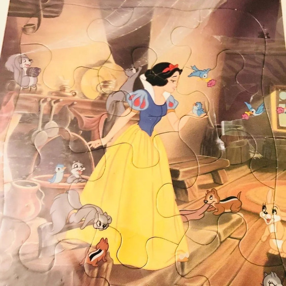 Vintage Golden Frame Tray Puzzles Barbie and Snow White and the Seven Dwarfs - Picture 14 of 16